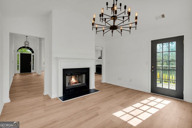 5550 Frontier Court, Ellenwood, GA 30294