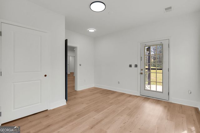 5550 Frontier Court, Ellenwood, GA 30294