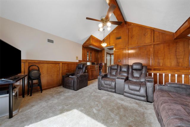 10614 Huntington Point Drive, Houston, TX 77099