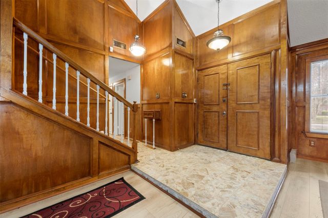 10614 Huntington Point Drive, Houston, TX 77099