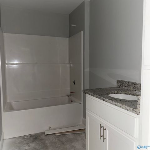 2216 Kildare Street, Huntsville, AL 35811