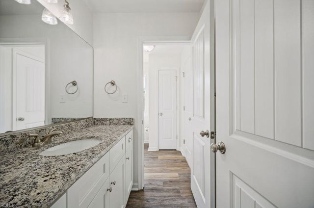 115 Day ST, Suffolk, VA 23434