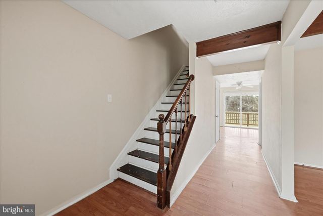 8230 BLUE RIDGE CT, Manassas, VA 20109