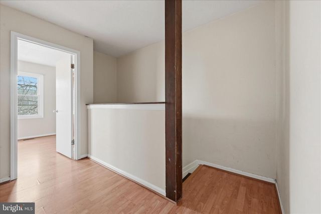 8230 BLUE RIDGE CT, Manassas, VA 20109