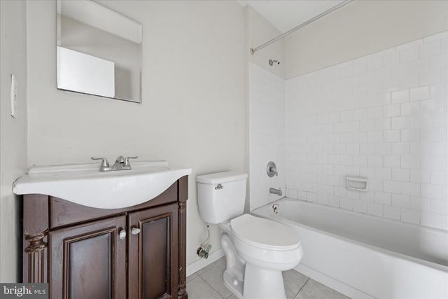 8230 BLUE RIDGE CT, Manassas, VA 20109