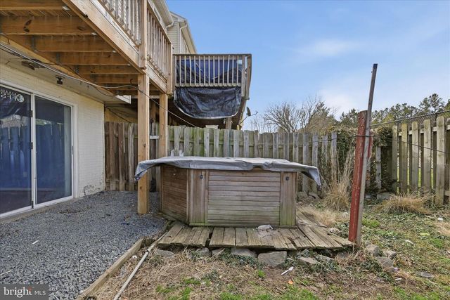 8230 BLUE RIDGE CT, Manassas, VA 20109