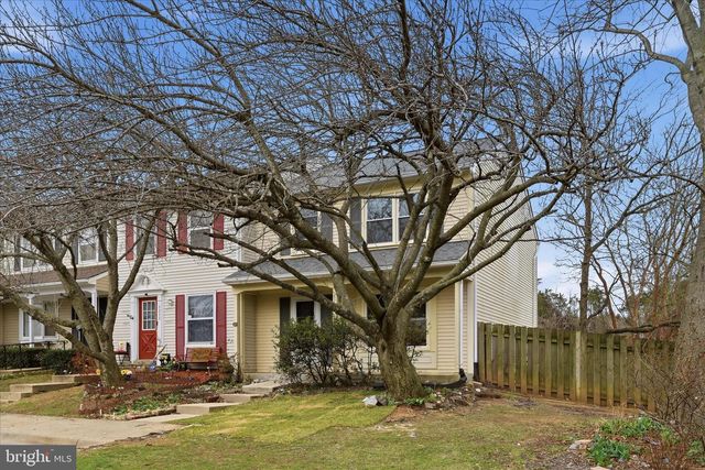 8230 BLUE RIDGE CT, Manassas, VA 20109