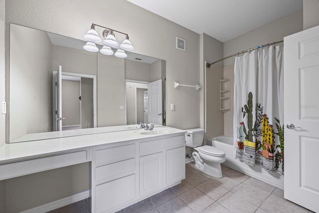 1355 VENEZIA COURT 405, Davenport, FL 33896