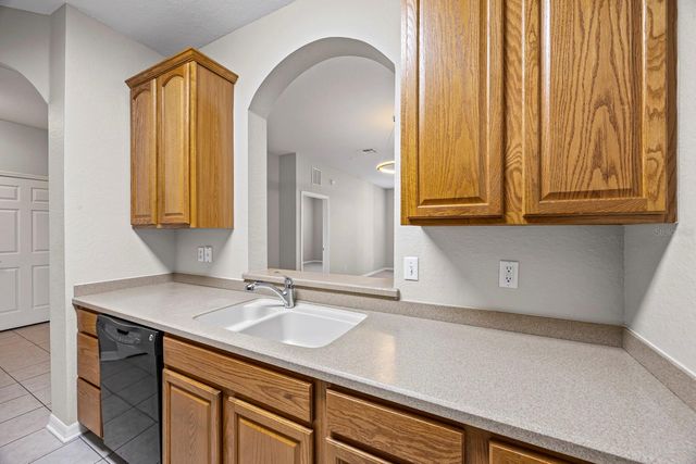1355 VENEZIA COURT 405, Davenport, FL 33896