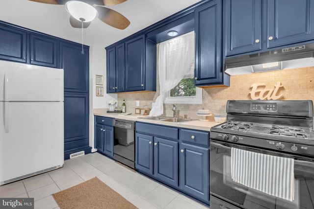 112 S 2ND AVE, Glen Burnie, MD 21061