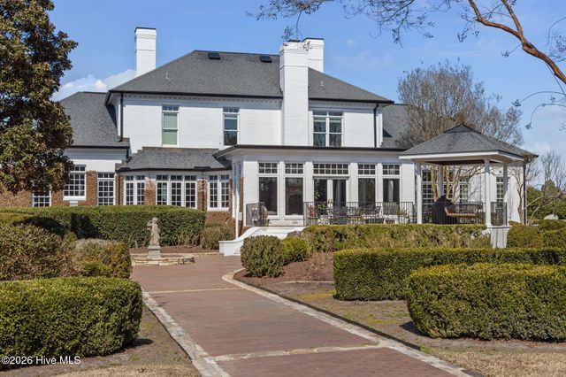 579 Lexington Drive, Greenville, NC 27834