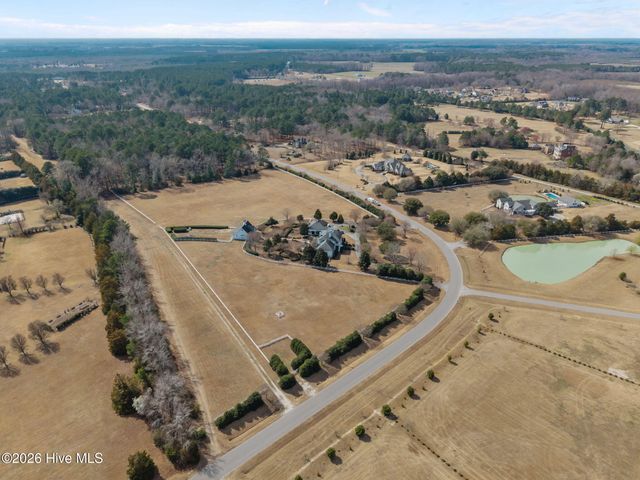 579 Lexington Drive, Greenville, NC 27834