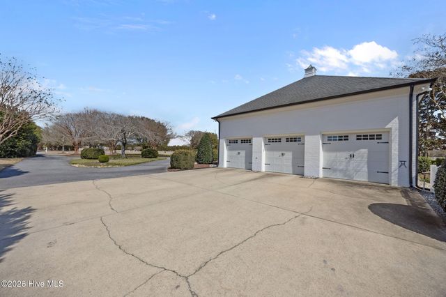 579 Lexington Drive, Greenville, NC 27834