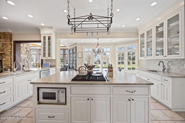 579 Lexington Drive, Greenville, NC 27834