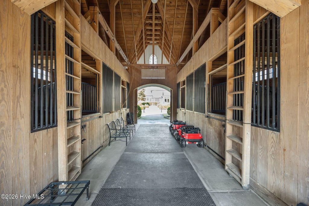 Image 15 of property listing at 579 Lexington Drive, Greenville, NC 27834