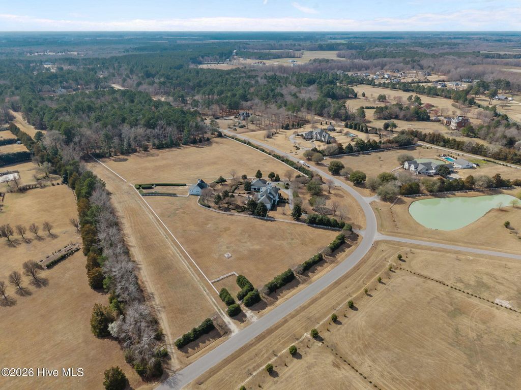 Image 18 of property listing at 579 Lexington Drive, Greenville, NC 27834