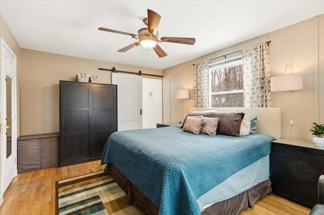 31 Greenbriar Drive, Essex, VT 05452