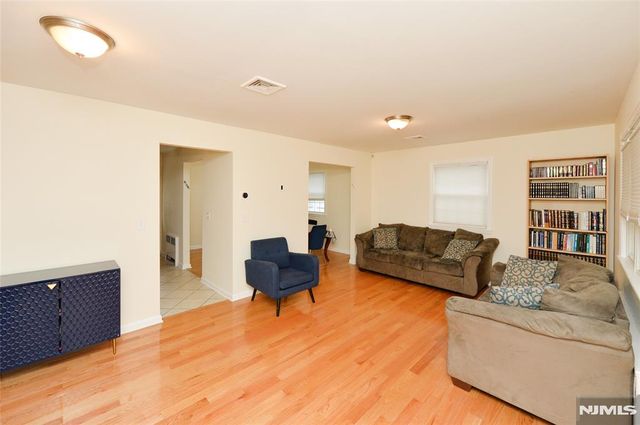 7-01 2nd Street, Fair Lawn, NJ 07410