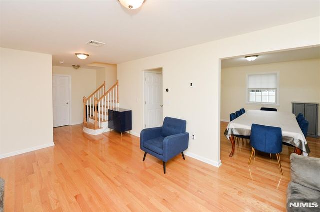7-01 2nd Street, Fair Lawn, NJ 07410