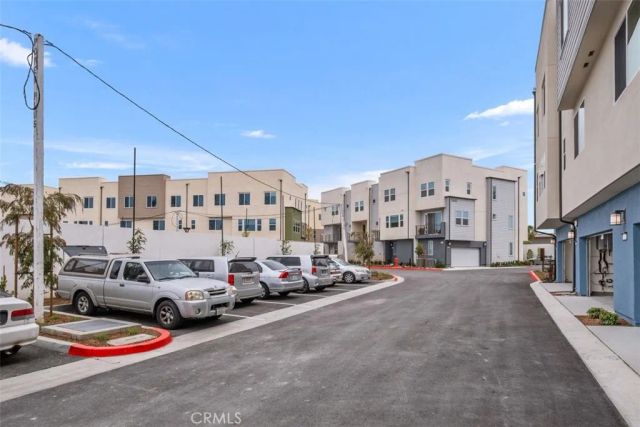 1637 W Lincoln Avenue 102, Anaheim, CA 92801