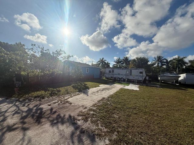 1203 Mathis Street, Lake Worth, FL 33461