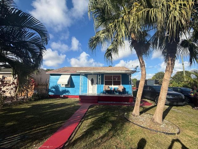 1203 Mathis Street, Lake Worth, FL 33461