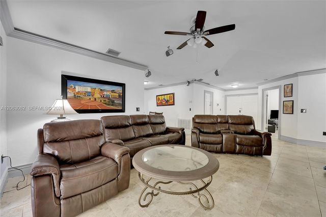 5520 NW 49th Ave 5520, Coconut Creek, FL 33073