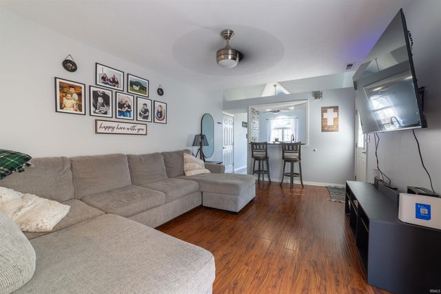 4034 Shadwell Drive, Evansville, IN 47715