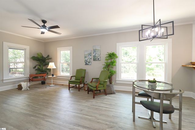 14 Littlefield Street, Inman, SC 29349