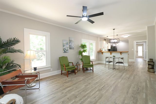 14 Littlefield Street, Inman, SC 29349