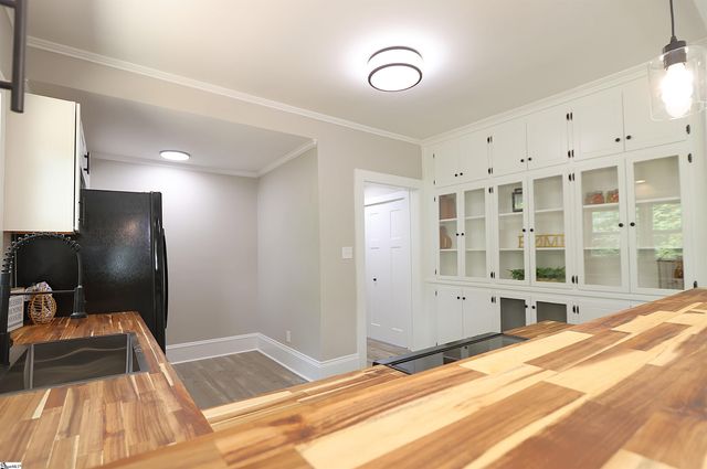 14 Littlefield Street, Inman, SC 29349