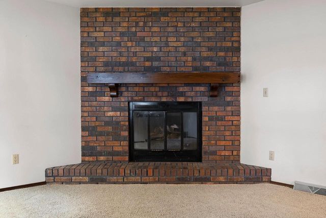 842 FRIBOURG STREET, De Pere, WI 54115