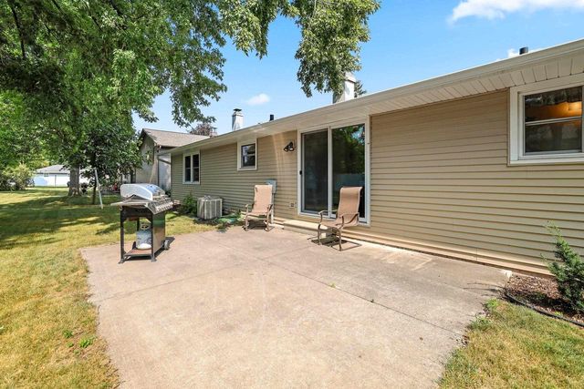 842 FRIBOURG STREET, De Pere, WI 54115