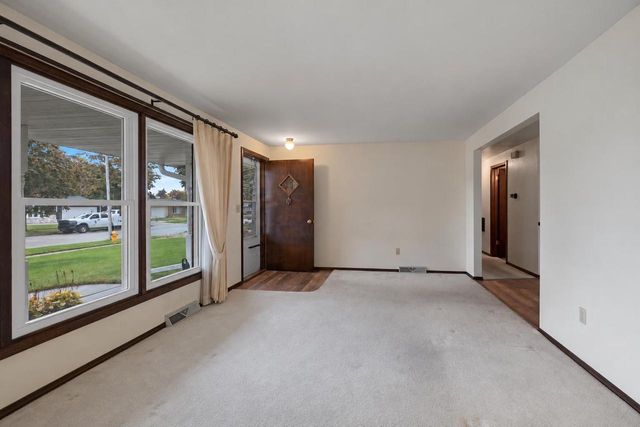 842 FRIBOURG STREET, De Pere, WI 54115