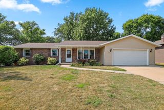 842 FRIBOURG STREET, De Pere, WI 54115