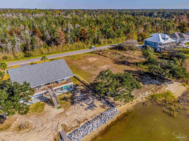 3801 Andrew Jackson Dr, Pace, FL 32571