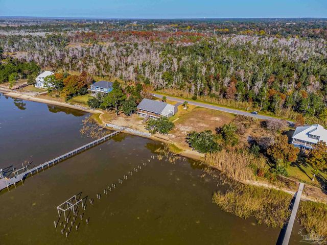 3801 Andrew Jackson Dr, Pace, FL 32571