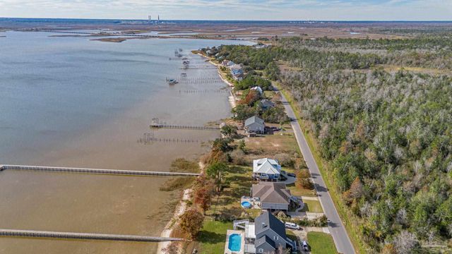 3801 Andrew Jackson Dr, Pace, FL 32571