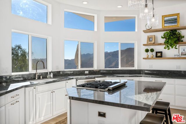 33310 Hassted Drive, Malibu, CA 90265