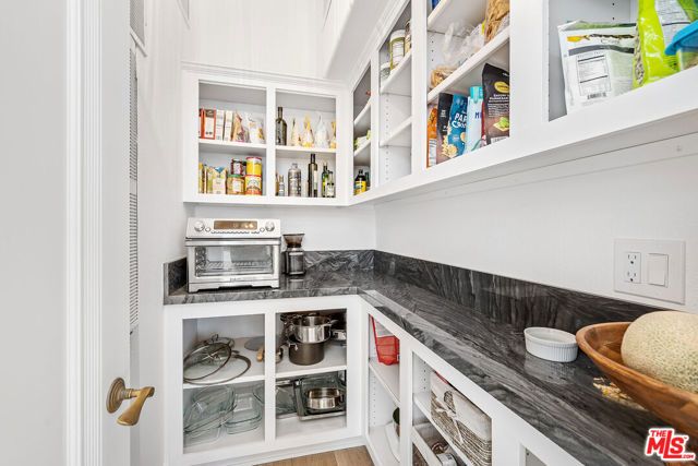 33310 Hassted Drive, Malibu, CA 90265