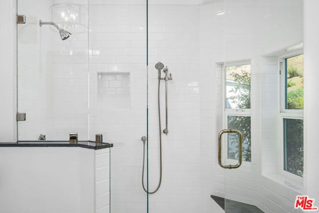 33310 Hassted Drive, Malibu, CA 90265
