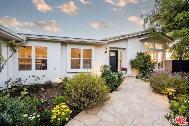 33310 Hassted Drive, Malibu, CA 90265