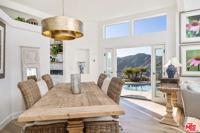 33310 Hassted Drive, Malibu, CA 90265