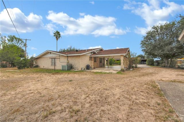 18 Bellas Lane, Rio Grande City, TX 78582