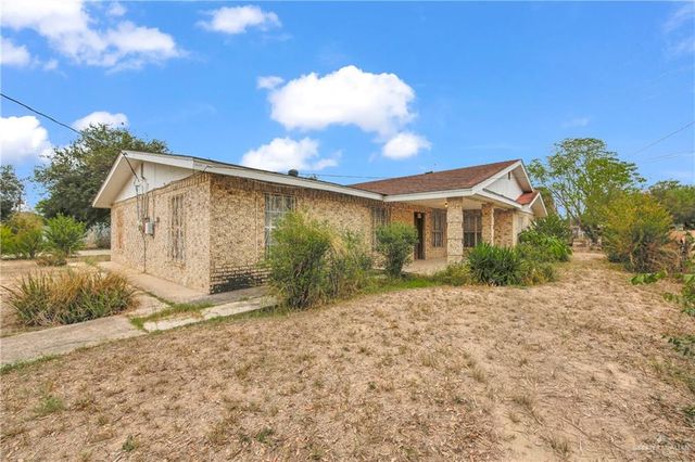 18 Bellas Lane, Rio Grande City, TX 78582