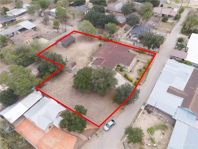 18 Bellas Lane, Rio Grande City, TX 78582