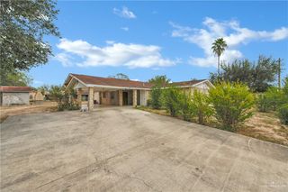 18 Bellas Lane, Rio Grande City, TX 78582
