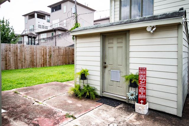 1610 Wheeler Street 2, Houston, TX 77004