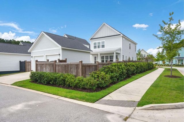 742 Myrtle Branch Street, Summerville, SC 29486
