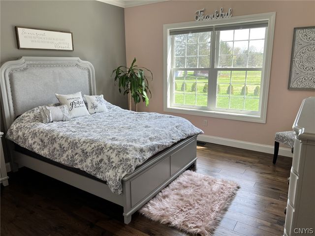1410 Allen Road, Clay, NY 13212